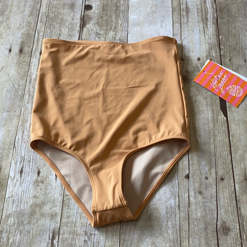 NWT girls Kortni Jeane extra high swim bottoms size 12/13